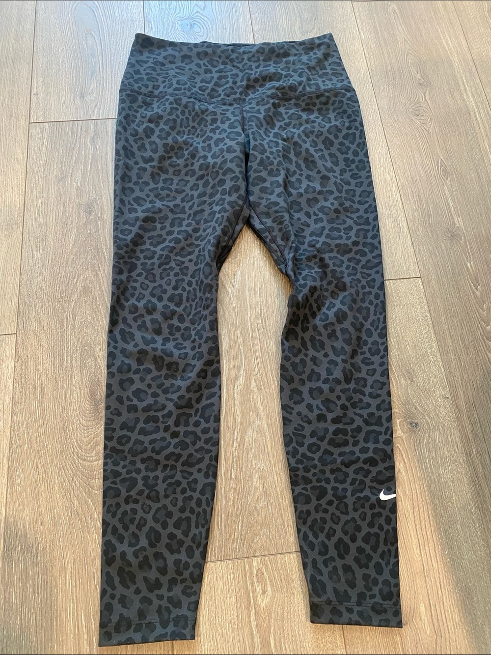 Nike leopard leggings